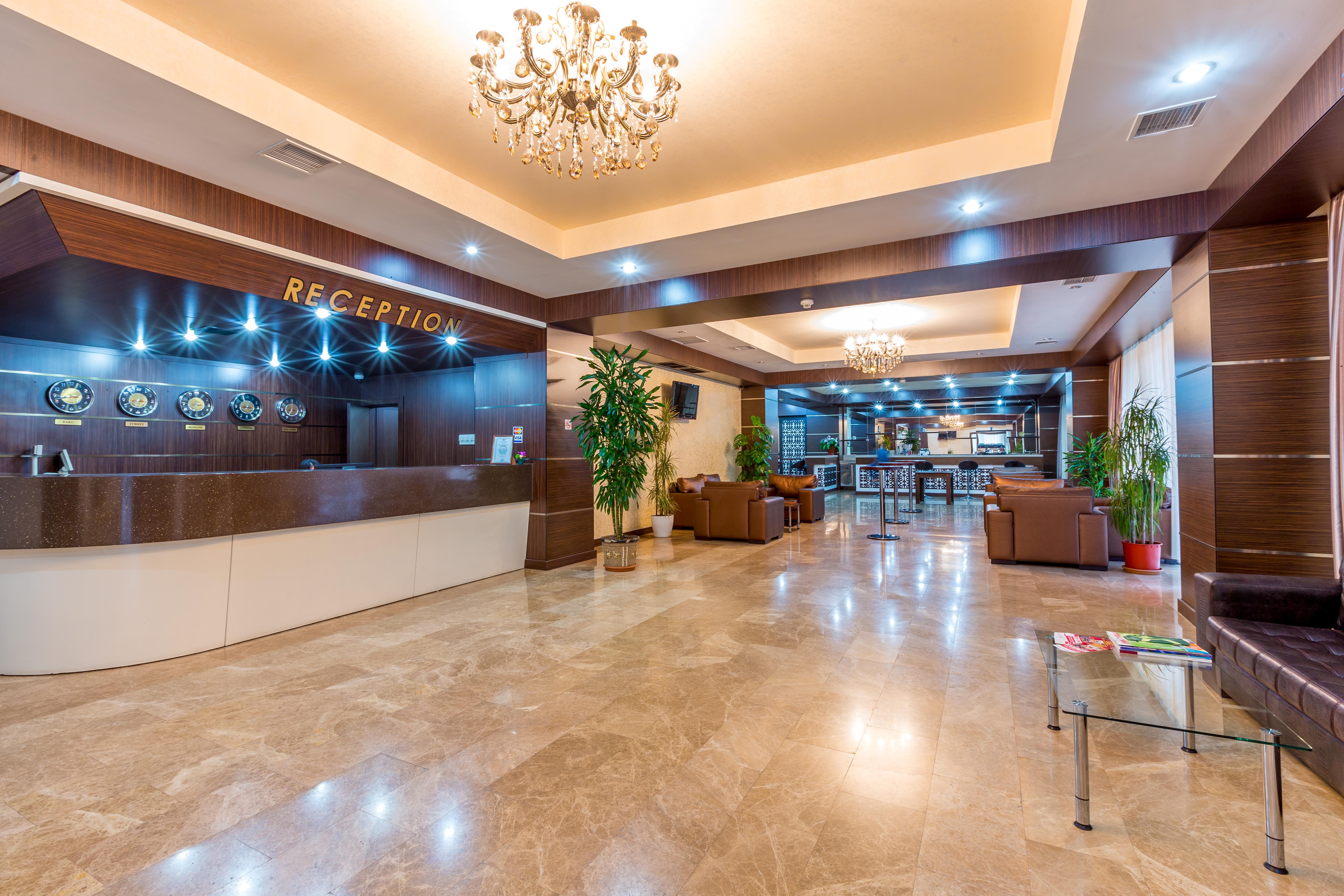 Mont Inn Hotel Baku Exteriör bild