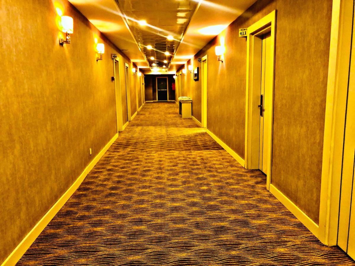 Mont Inn Hotel Baku Exteriör bild